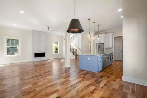 1055 Church St, Smyrna GA exterior