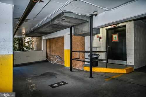 2030 Adams St, Arlington VA 22201-3749 exterior