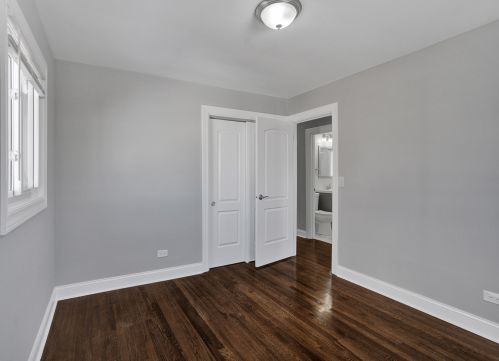 9852 Frst Ave, Chicago IL 60628-1439 exterior