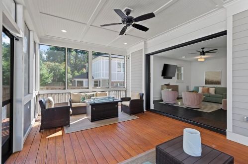 467 Burlington Rd, Atlanta GA 30307-1106 exterior