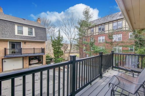 30 Springfield Ave, Cranford NJ 07016-2144 exterior