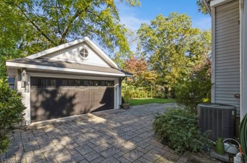 238 Clark St, Westfield NJ 07090-4012 exterior