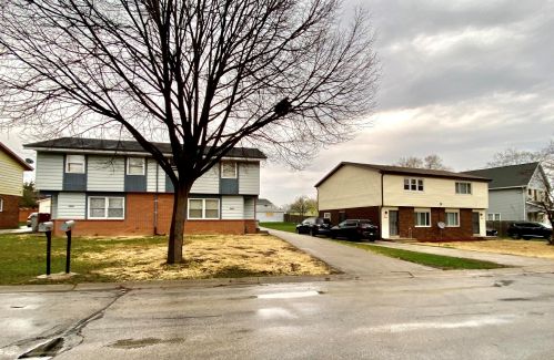 10122 Jonen St, Milwaukee, WI 10124-5227