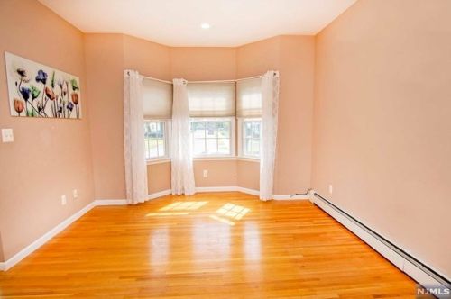 218 Manhattan Ter, Dumont NJ  07628-2234 exterior