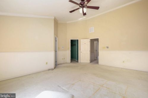 8402 Bells Ridge Ter, Rockville MD 20854-2799 exterior