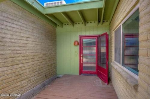 10 Madrid Dr, Tucson AZ  85704-6410 exterior