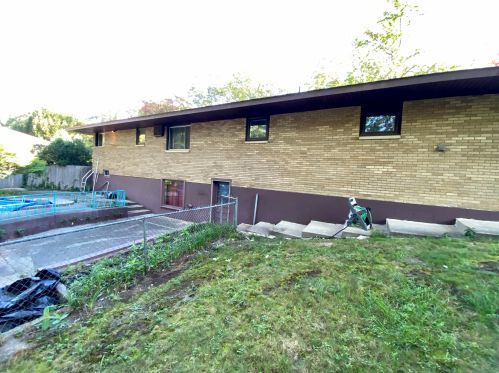 1241 Norton Ave, Meskegon MI 49441-4318 exterior