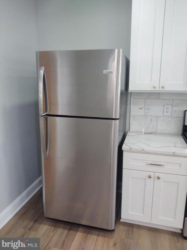 616 Godfrey Ave, Philadelphia PA 19126-3834 exterior