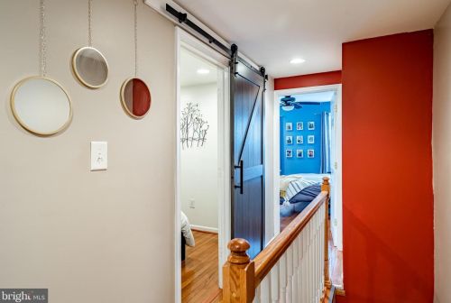 1513 Iseminger St, Philadelphia PA  19147-6215 exterior