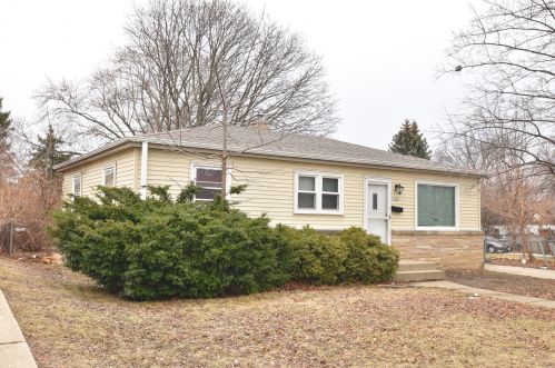 5244 66th St, Milwaukee, WI 53218-3012