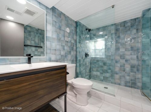 420 Grand Ave, Chicago IL 60612-1144 exterior