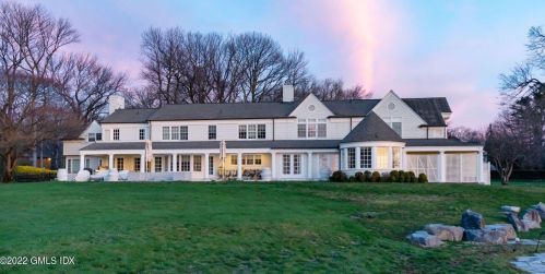 7 Cobb Is Dr, Greenwich CT 06830-7244 exterior