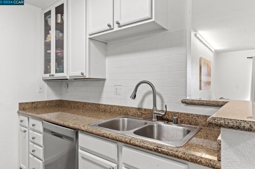 710 Teatree Ct, San Jose CA 95128-4725 exterior