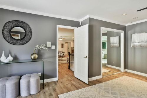 10101 Courtwick Dr, Saint Louis MO 63128-1613 exterior