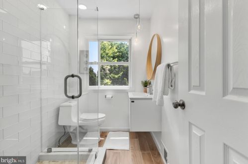 2209 Douglas St, Washington DC 20018-2130 exterior