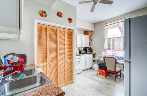 7114 Drexel Ave, Chicago IL 60619-1223 exterior