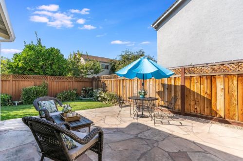 4636 Mia Cir, San Jose CA 95136-2325 exterior