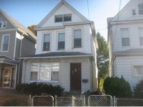 9218 Foster Ave, Brooklyn, NY 11236-1718