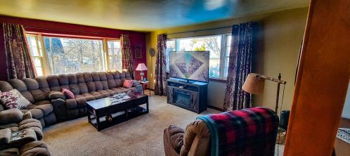 1201 Flambeau St, Manitowoc WI 54220-6548 exterior