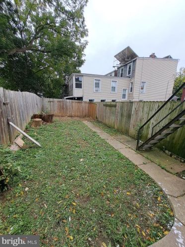 63 Marshall St, Lancaster PA 17602-3753 exterior