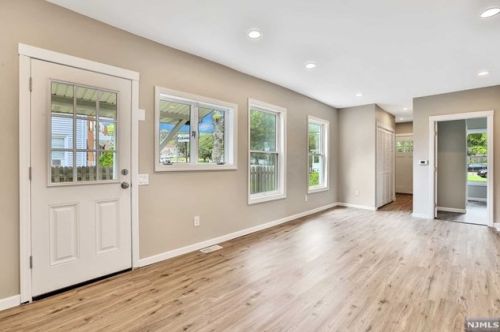 34 Boonton Ave, Kinnelon NJ  07405-1346 exterior