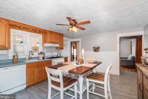 2189 Baltimore Pike, Hanover PA  17331-9610 exterior