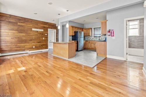 123 Delmar Pl, Irvington NJ  07111-2646 exterior