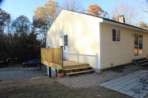 186 Clough Hill Rd, Concord, NH 03307-1204