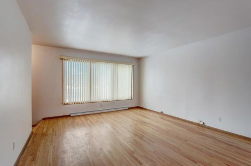 8529-8529A Appleton Ave, Milwaukee, WI 53225-4227