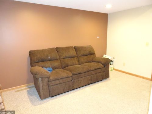 14374 Empire Ave, Saint Paul MN 55124-5973 exterior