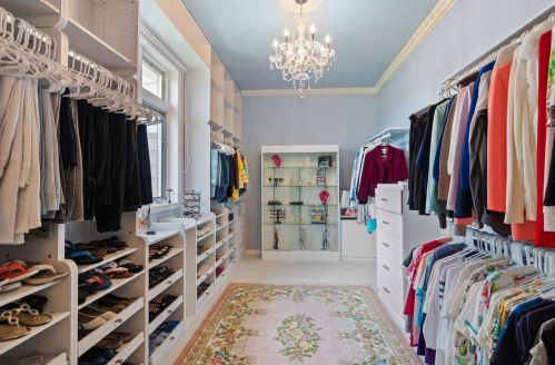 2916 County Road B, Manitowoc WI 54220-8950 exterior