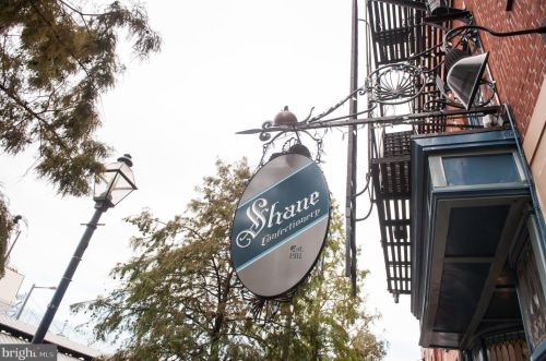 104 2nd St, Philadelphia PA exterior