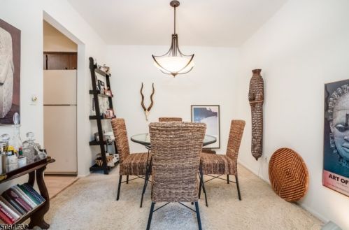 22 Slope, Clinton NJ 08809-1134 exterior