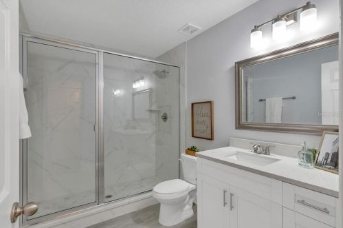 2520 Chestnut St, Tampa FL 33607-3305 exterior