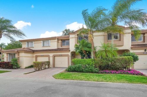 6823 Via Regina, Boca Raton FL 33433-3956 exterior