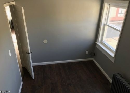 5 Joyce St, Town Center NJ 07052-5221 exterior