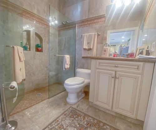 834 105 Ave, Naples FL 34108-1844 exterior