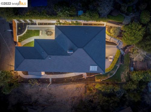 2710 Cedar St, Berkeley CA 94702-1345 exterior