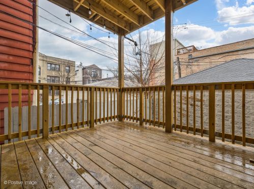 3457 Racine Ave, Chicago IL  60657-1536 exterior