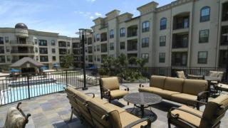 4550 Braeswood Blvd, Houston TX  77096-3525 exterior