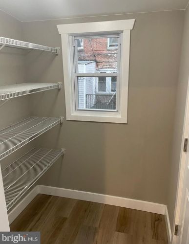 5213 Marshall St, Philadelphia, PA 19120-3134