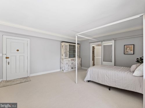 4000 Cathedral Ave, Washington DC 20008-1504 exterior