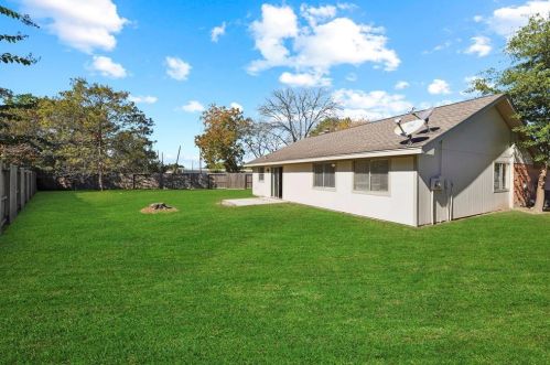 5906 Thom Rd, Humble TX 77346-2764 exterior