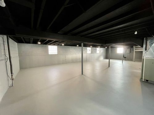 8015 Keeler Ave, Chicago IL  60652-2313 exterior