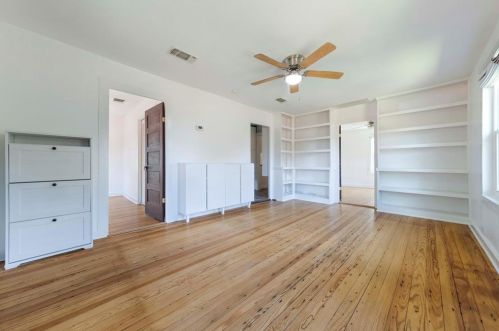 1210 Coleto St, Austin TX  78702-1722 exterior