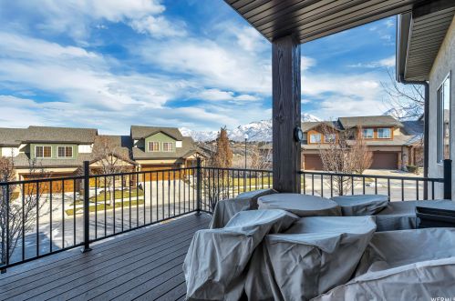 1491 Tuscan Oak Way, Sandy UT 84092-4601 exterior