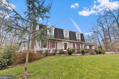 1520 Primrose Ln, Huntingtown, MD 20639-9532