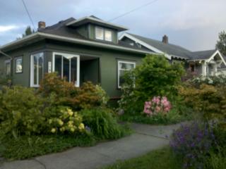 1127 60th St, Seattle WA  98107-2919 exterior