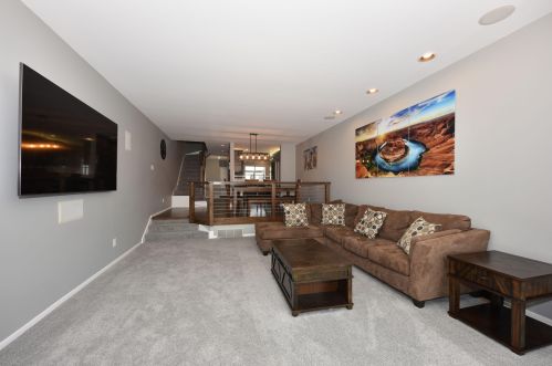 1117 Edison St, Milwaukee WI  53202-3147 exterior