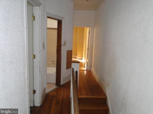 616 56 St, Philadelphia PA 19143-5704 exterior